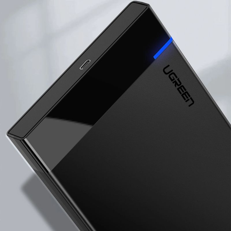 9. Ugreen adapter obudowa kieszeń na dysk SATA 2.5'' 6TB USB-C 3.0 czarny (US221)