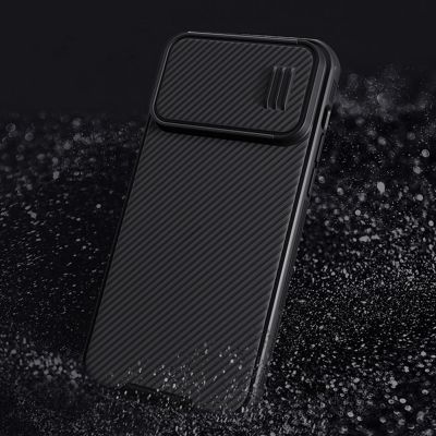 11. Nillkin CamShield S Case etui iPhone 14 Pro Max pancerny pokrowiec osłona na aparat czarne