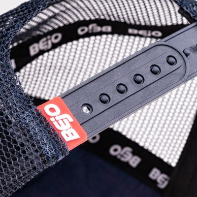 3. Dziecięca Czapka z daszkiem LOGAN JRG