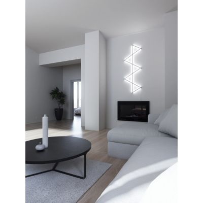 6. Nanoleaf Lines Starter Kit Inne