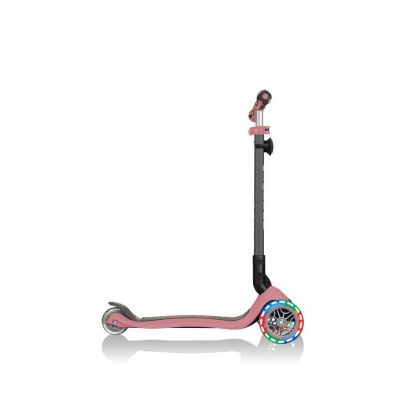 14. Hulajnoga jeździk rowerek Globber GO-UP Deluxe Lights 646-210