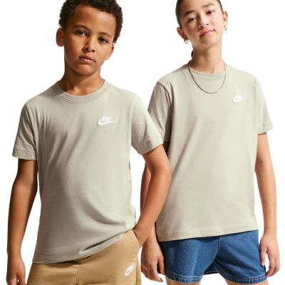 3. Koszulka dla dzieci Nike Sportswear zielona FZ5177 304