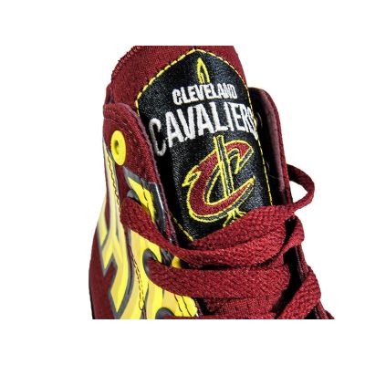 9. Buty Converse Chuck Taylor All Star High NBA Cleveland Cavaliers - 159417C