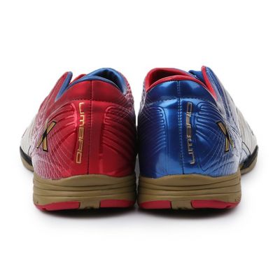 5. Buty halowe Umbro Revolution FCE II-A IN M 886672-6CT