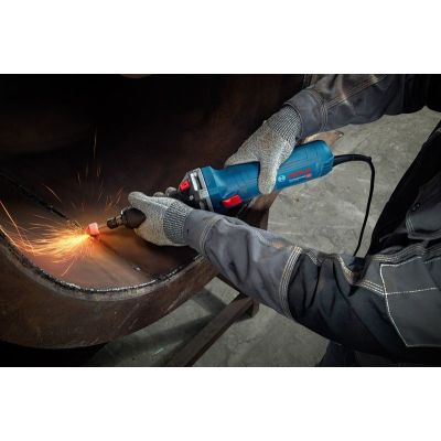 4. Szlifierka płaska Bosch GGS 30 LS 750W 33000RPM
