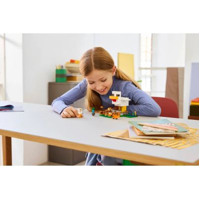 9. LEGO Minecraft 21585 Kurnik