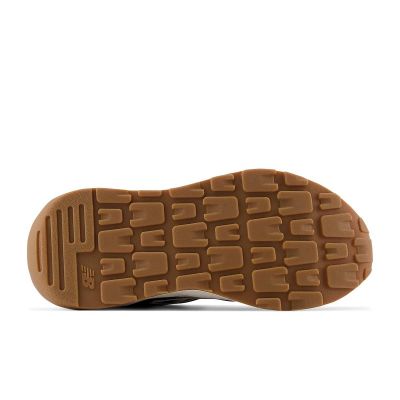 7. Buty New Balance W W5740APA