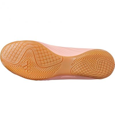 7. Buty halowe adidas Predator Tango 18.4 IN M DB2139