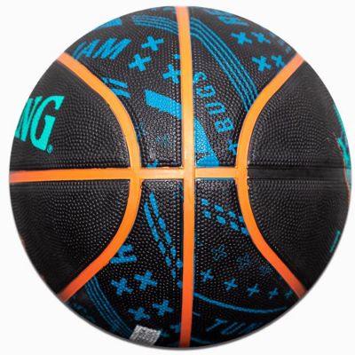 3. Piłka do koszykówki Spalding Space Jam Tune Squad I 84-540Z
