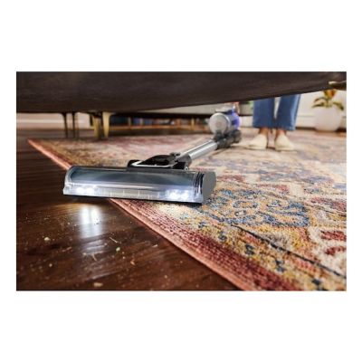 9. Odkurzacz pionowy bezprzewodowy 18V BSV520BRP-QW BLACK+DECKER