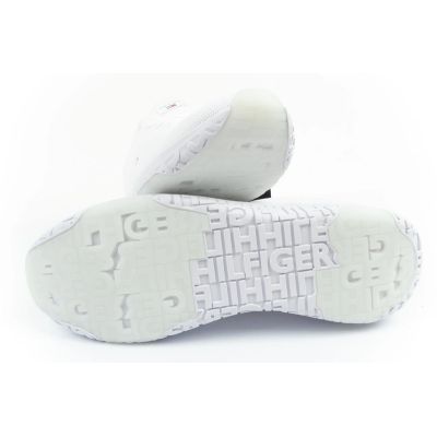 18. Buty Tommy Hilfiger Corporate M FM0FM02838YBR