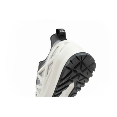 28. Buty sportowe Lowa M 310431 0199