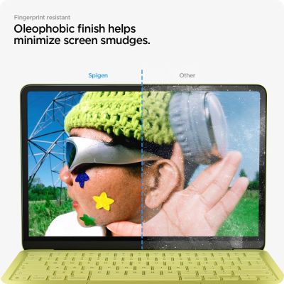 8. Szkło hartowane Spigen Glas.tR Slim FC na MacBook Neo 13" 2026 - czarne