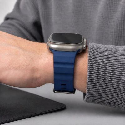 6. Pasek Tech-Protect Motion na Apple Watch 44 / 45 / 46 / 49 mm - niebieski
