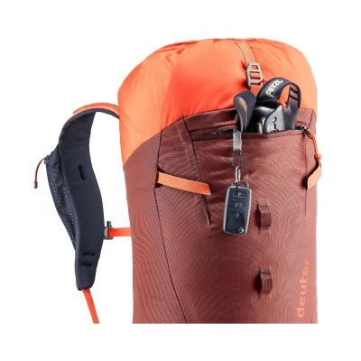 5. Plecak turystyczny - Deuter Guide 24 Papaya- redwood