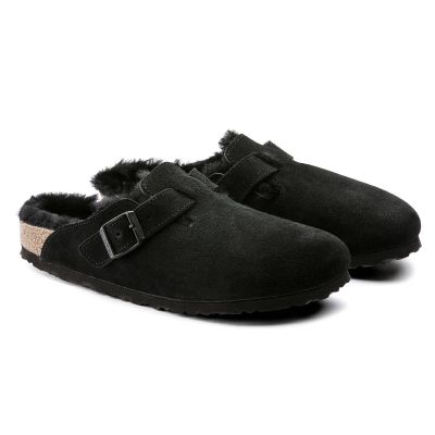 10. Chodaki damskie ocieplane z wełną owczą Birkenstock Boston Shearling Black skóra zamszowa narrow wąskie (0259883)