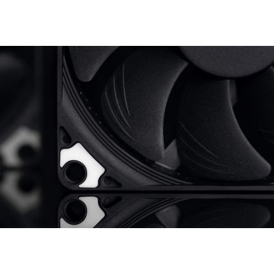 5. Wentylator NOCTUA 92mm 300-2200 RPM Low Profile CHROMAX