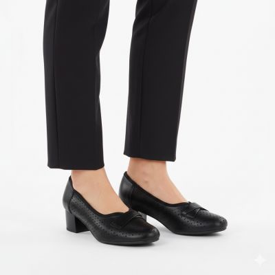 5. Czółenka damskie ażurowe czarne Jezzi 233-12