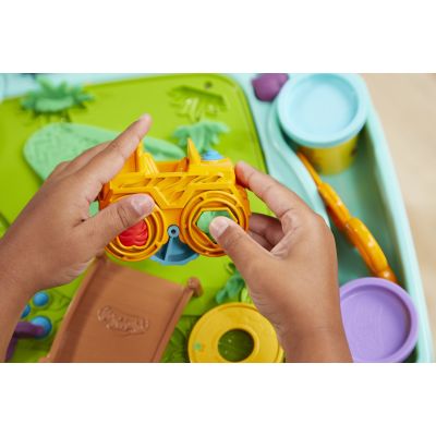3. Play-Doh 2-in-1 Creatief Starters Station