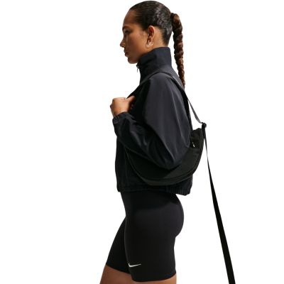 5. Spodenki damskie Nike Sportswear Classics czarne DV7797 010