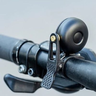 3. Rockbros dzwonek rowerowy na kierownicę czarny