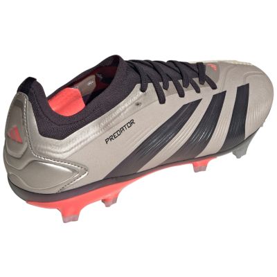 9. Buty piłkarskie adidas Predator Pro FG IF6327