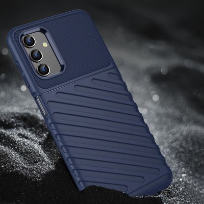 5. Thunder Case elastyczne pancerne etui pokrowiec Samsung Galaxy A13 5G niebieski