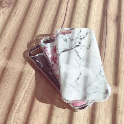 4. Wozinsky Marble żelowe etui pokrowiec marmur Samsung Galaxy A03s (166,5) różowy