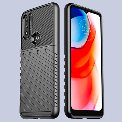 6. Thunder Case elastyczne pancerne etui pokrowiec Motorola Moto G Play 2022 czarny