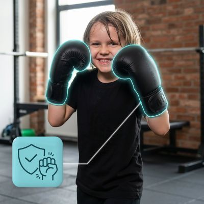 14. Zestaw worek bokserski 12 kg i rękawice bokserskie 6 oz Meteor