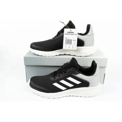 11. Buty sportowe adidas Tensaur Jr GZ3430