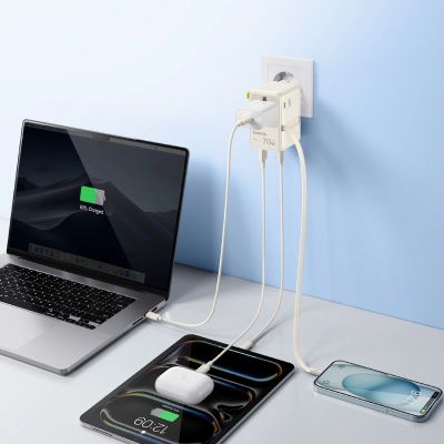 7. Adapter podróżny Baseus EnerCore CG11 70W 6w1 ze zwijanym kablem USB-C - biały