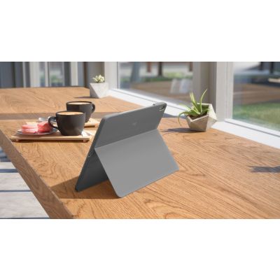 10. Klawiatura Logitech Combo Touch iPad Air — QWERTZ