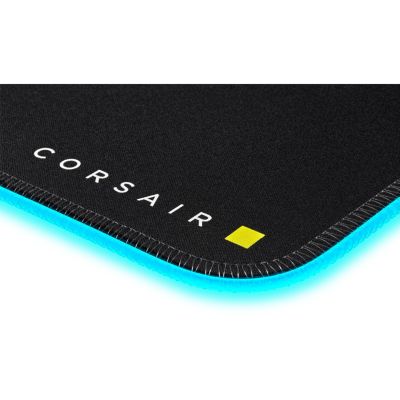 8. Podkładka gamingowa pod mysz Corsair MM700 RGB Extended XL