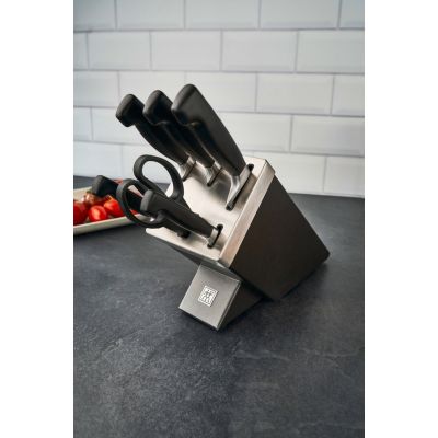 23. Zestaw noży samoostrzących ZWILLING Four Star 35148-507-0 7 elementów szary