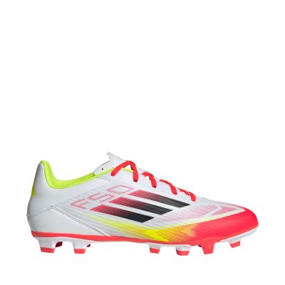 7. Buty piłkarskie adidas F50 Club FG/MG M IE1243