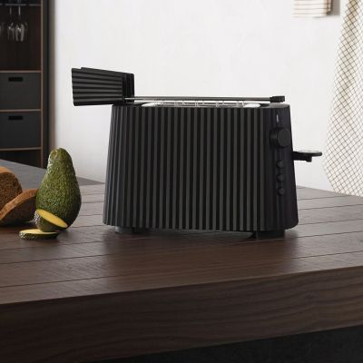 3. Toster Alessi plisowany