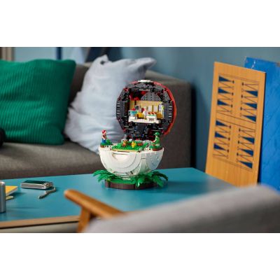 16. LEGO Pokémon 72154 - Kultowy Pokeball z Trenerami