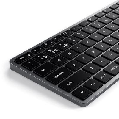 4. Klawiatura Satechi Slim X1 - klawiatura Bluetooth do trzech urządzeń USB-C US (space gray)