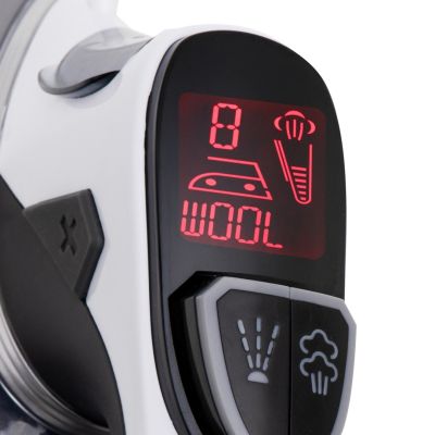 19. Żelazko parowe ADLER AD 5053