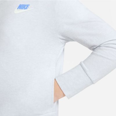 8. Bluza Nike Sportswear Jr DA1124 085