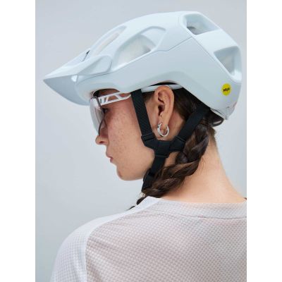 5. Kask rowerowy POC Cularis szary