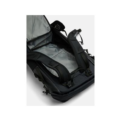 3. Plecak PEAK PERFORMANCE Hike Backpack kolor czarny