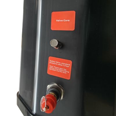 23. OFFLANDER PRYSZNIC ZE ZBIORNIKIEM NA WODĘ 30L