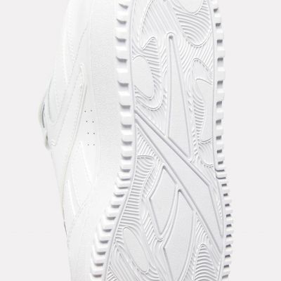 7. Buty Reebok ATR Chill Comfort Footbed M 100200461