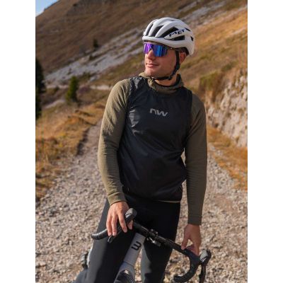 2. Kamizelka rowerowa NORTHWAVE Shield Vest czarny