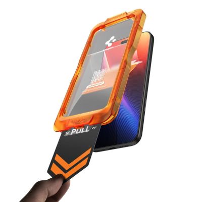 7. Szkło hartowane Spigen Glas.tR AlignMaster Slim 3-Pack na iPhone 17 Pro Max