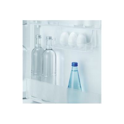 2. Lodówka do zabudowy ELECTROLUX LFB2AE88S1