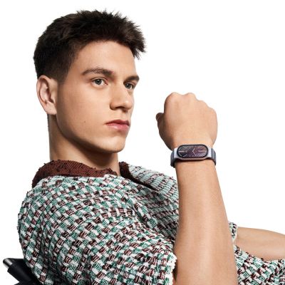 15. Opaska SmartBand Xiaomi Smart Band 10 Silver AMOLED 4,37 cm (1.72") Srebrna