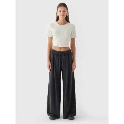 5. Crop top slim gładki damski 4F 4FRAW24TTSHF2581-47S